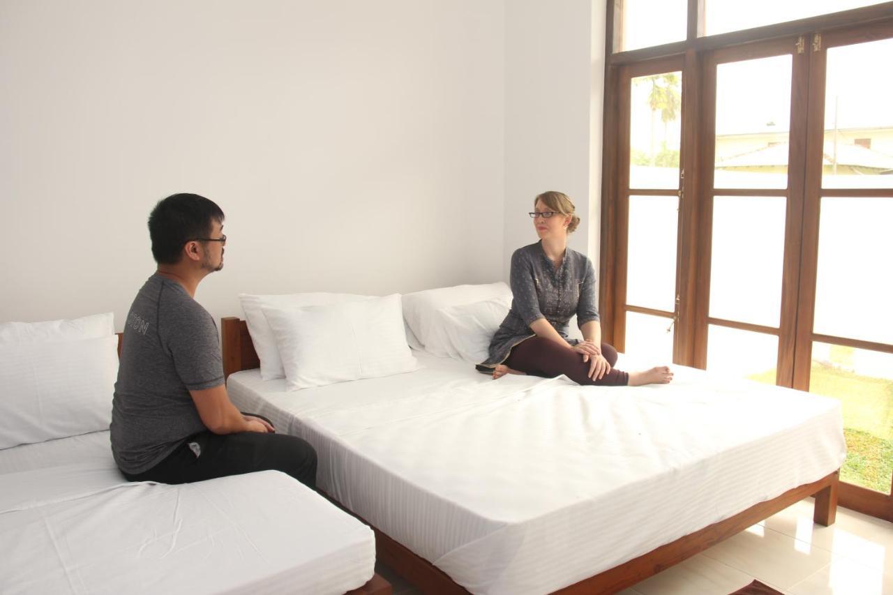 Ever Green Villa Negombo Bagian luar foto